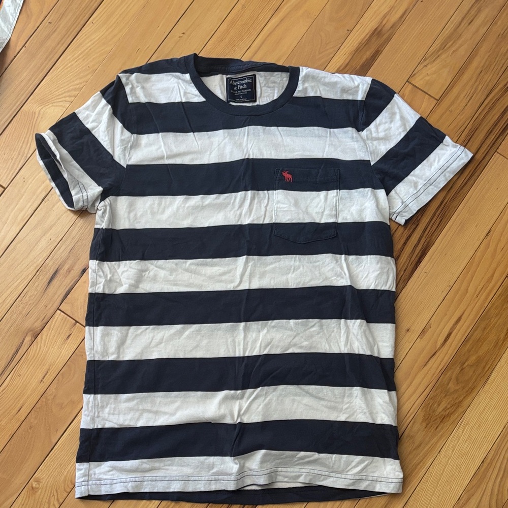 Abercrombie & Fitch Navy and White Striped Tee